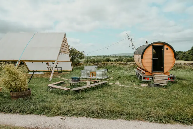 Outdoor sauna experience for groups visiting the Peak District